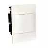 Пластиковый щиток на  8 модулей Legrand Practibox S для встраиваемого монтажа в твёрдые стены, цвет двери белый