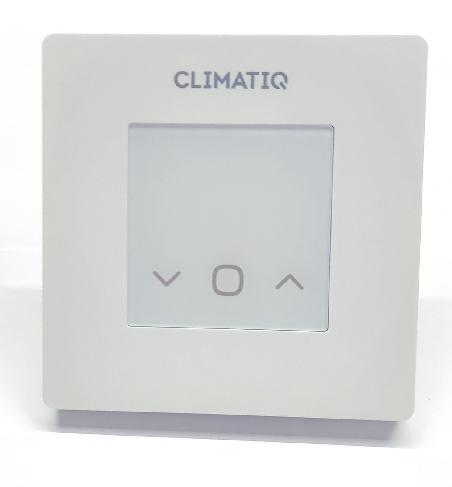 Термостат Climatiq FD с Wi-Fi с белым матовым диcплеем 45х45 рамка белая матовая 4 переходника программируемый с голосовым управлением через Али 18725₽