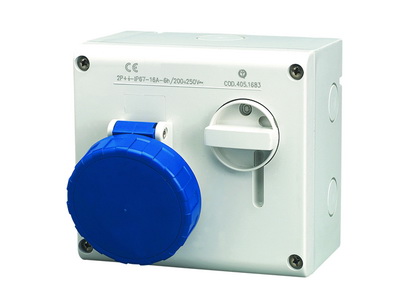 

DKC Розетка наружной уст. с механической блокировкой и верхним расположением разъема IP67 32А 2P+E, Промышленные разъемы